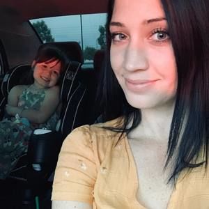 Meet your Posher, Tiffany